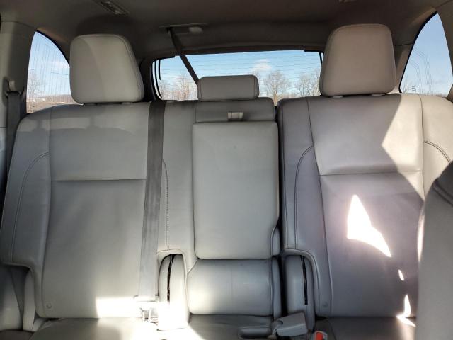 5TDJKRFH5GS278755 - 2016 TOYOTA HIGHLANDER XLE WHITE photo 10