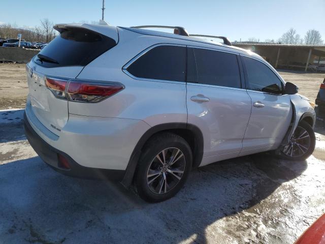 5TDJKRFH5GS278755 - 2016 TOYOTA HIGHLANDER XLE WHITE photo 3