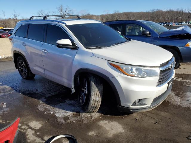 5TDJKRFH5GS278755 - 2016 TOYOTA HIGHLANDER XLE WHITE photo 4