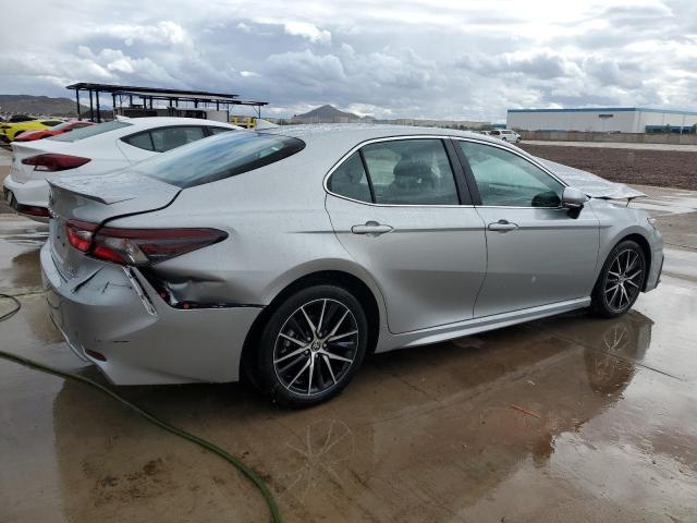4T1G11BK9RU111308 - 2024 TOYOTA CAMRY SE NIGHT SHADE SILVER photo 3