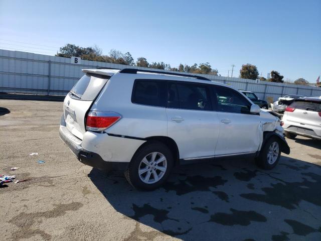 5TDZK3EH3DS120153 - 2013 TOYOTA HIGHLANDER BASE Ақ фото 3