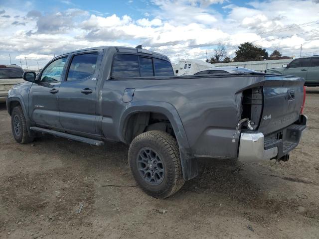 3TMDZ5BN0HM034543 - 2017 TOYOTA TACOMA DOUBLE CAB GRAY photo 2