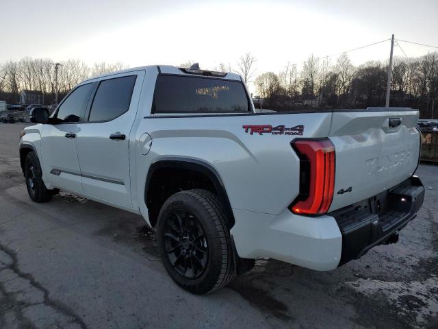 5TFMA5DB4RX229874 - 2024 TOYOTA TUNDRA CREWMAX PLATINUM თეთრი ფოტო 2