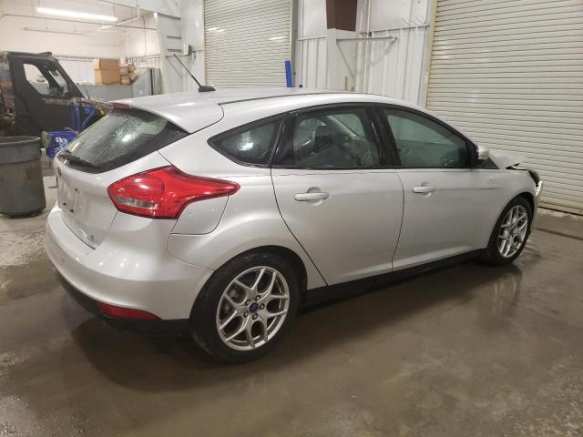 1FADP3K26FL348315 - 2015 FORD FOCUS SE SILVER photo 3