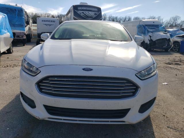 3FA6P0H77ER221678 - 2014 FORD FUSION SE WHITE photo 5