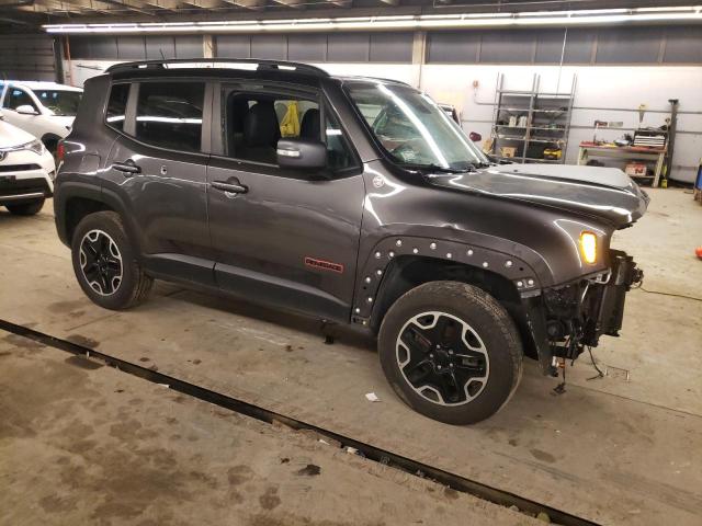 ZACCJBCTXGPD03304 - 2016 JEEP RENEGADE TRAILHAWK GRAY photo 4