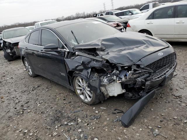 3FA6P0SU6HR376905 - 2017 FORD FUSION TITANIUM PHEV BLACK photo 4