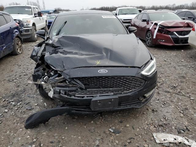 3FA6P0SU6HR376905 - 2017 FORD FUSION TITANIUM PHEV BLACK photo 5