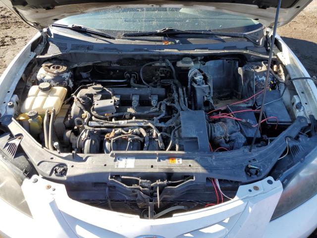 JM1BK323581859635 - 2008 MAZDA 3 S WHITE photo 11