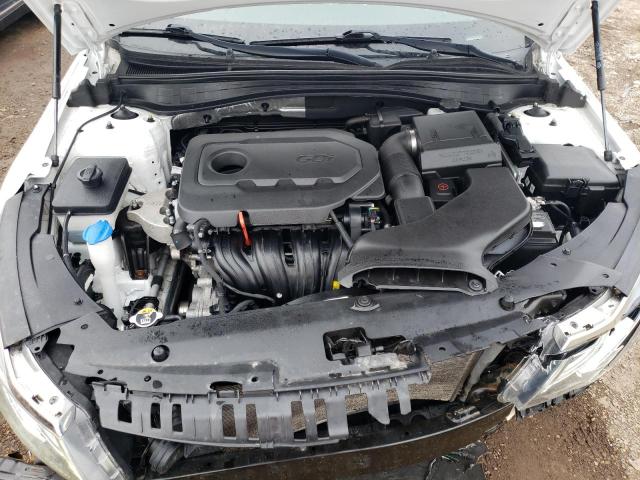 5XXGT4L3XLG381913 - 2020 KIA OPTIMA LX WHITE photo 11