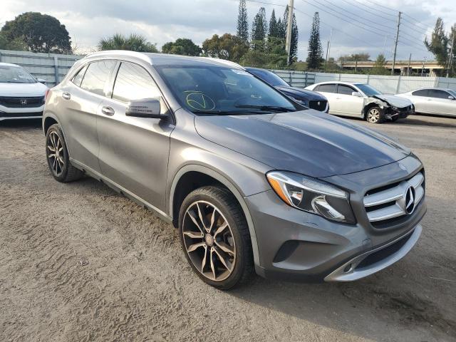 WDCTG4EB2HJ322438 - 2017 MERCEDES-BENZ GLA 250 GRAY photo 4