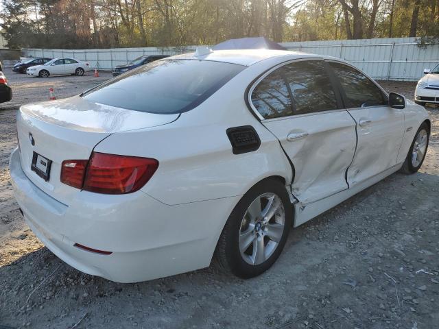 WBAXH5C51DDW14238 - 2013 BMW 528 XI WHITE photo 3