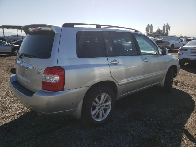 JTEDW21A060007313 - 2006 TOYOTA HIGHLANDER SILVER photo 3