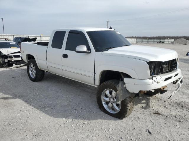 1GCEK19B87Z199184 - 2007 CHEVROLET SILVERADO K1500 CLASSIC WHITE photo 4