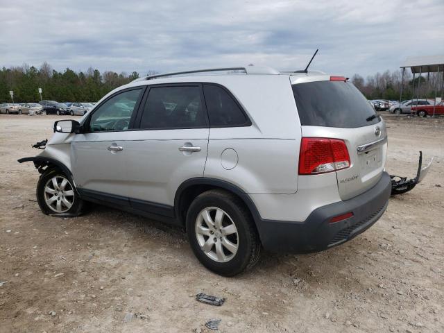 5XYKTDA19BG063030 - 2011 KIA SORENTO BASE SILVER photo 2