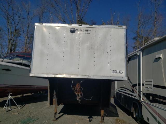 5BWUV3237H1000012 - 2017 VENT TRAILER WHITE photo 7