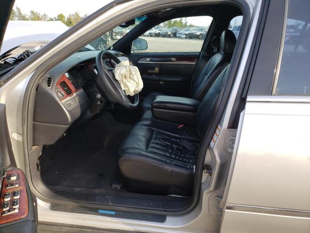 1LNHM81W44Y688869 - 2004 LINCOLN TOWN CAR EXECUTIVE GRAY photo 7