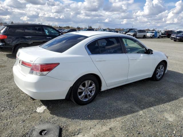 1HGCP2F65BA801828 - 2011 HONDA ACCORD SE WHITE photo 3