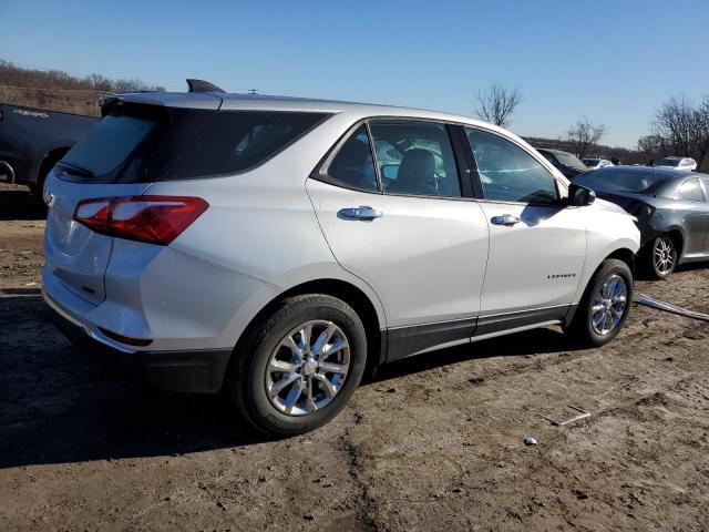 2GNAXHEV8J6285663 - 2018 CHEVROLET EQUINOX LS SILVER photo 3