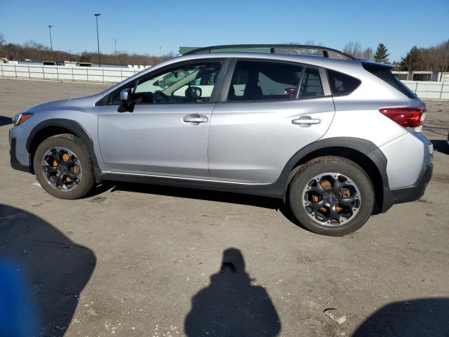 JF2GTAEC8M8320075 - 2021 SUBARU CROSSTREK PREMIUM SILVER photo 2