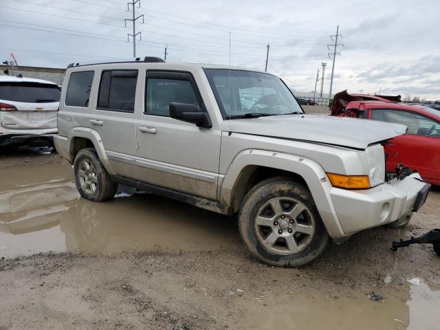 1J8HG582X8C110963 - 2008 JEEP COMMANDER LIMITED TAN photo 4