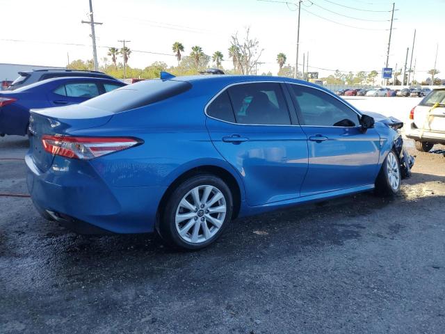 4T1C11AK1LU318122 - 2020 TOYOTA CAMRY LE ლურჯი ფოტო 3