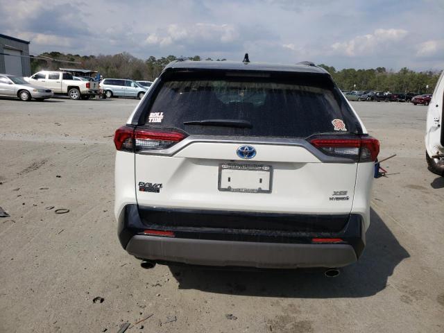 2T3EWRFVXKW033209 - 2019 TOYOTA RAV4 XSE WHITE photo 6