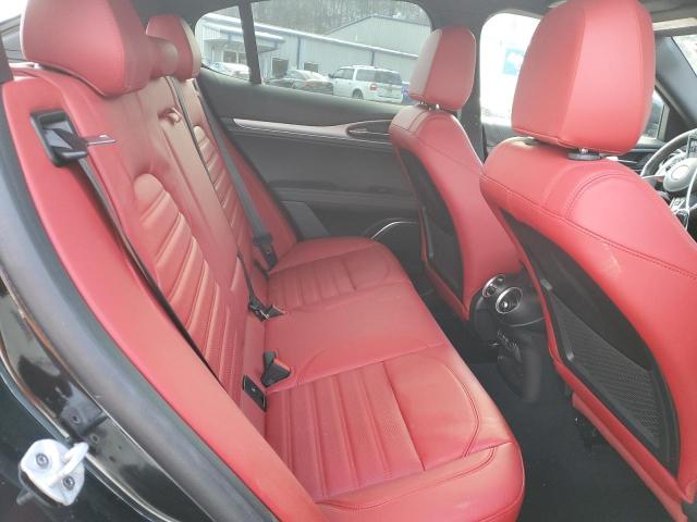 ZASPAKBN2N7D49215 - 2022 ALFA ROMEO STELVIO TI Սև լուսանկար 10