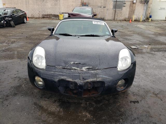 1G2MB35B57Y123008 - 2007 PONTIAC SOLSTICE BLACK photo 5