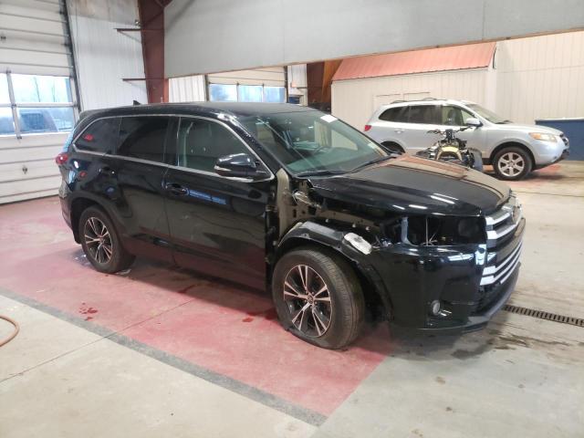 5TDZZRFH8KS313358 - 2019 TOYOTA HIGHLANDER LE BLACK photo 4