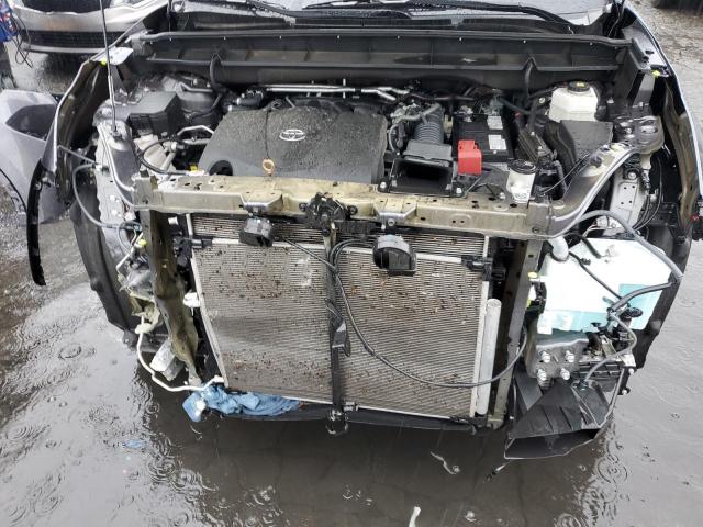 5TDHZRAH0MS063863 - 2021 TOYOTA HIGHLANDER XLE ნაცრისფერი ფოტო 12