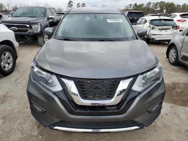 KNMAT2MV6HP548200 - 2017 NISSAN ROGUE S GRAY photo 5