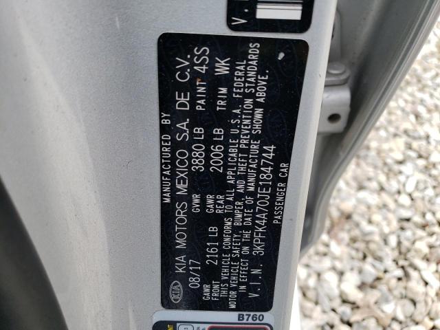 3KPFK4A70JE184744 - 2018 KIA FORTE LX SILVER photo 13