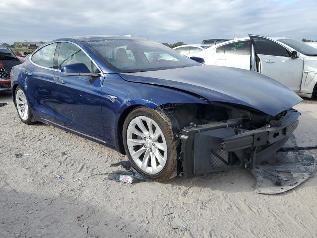 5YJSA1E2XJF268823 - 2018 TESLA MODEL S BLUE photo 4