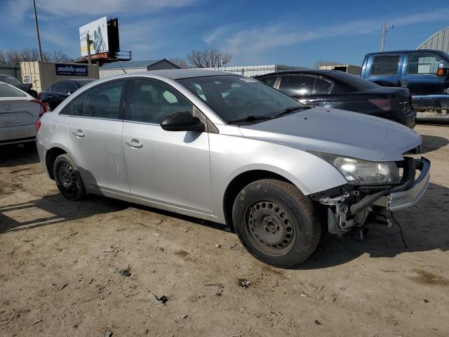 1G1PC5SHXC7156346 - 2012 CHEVROLET CRUZE LS SILVER photo 4