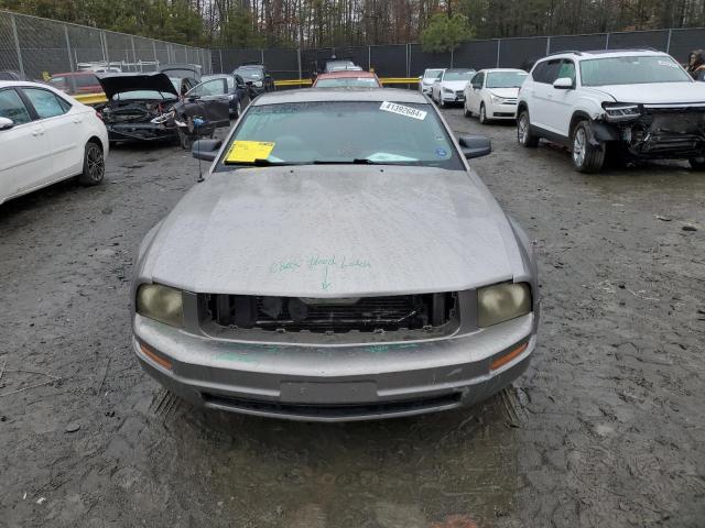 1ZVHT80N295104507 - 2009 FORD MUSTANG SILVER photo 5