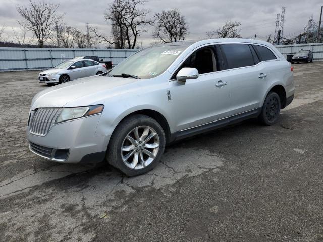 2LMHJ5FR8ABJ14945 - 2010 LINCOLN MKT SILVER photo 1