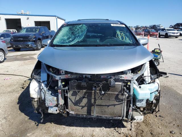 5TDYRKEC8MS020071 - 2021 TOYOTA SIENNA XLE SILVER photo 5