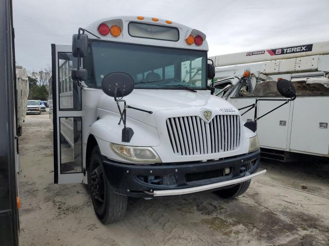 2012 IC CORPORATION 3000 CE, 