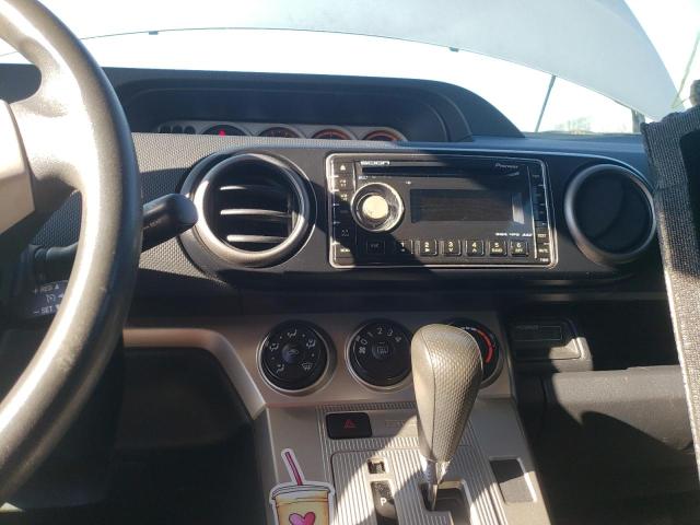 JTLKE50E681035221 - 2008 TOYOTA SCION XB 银色 照片 9