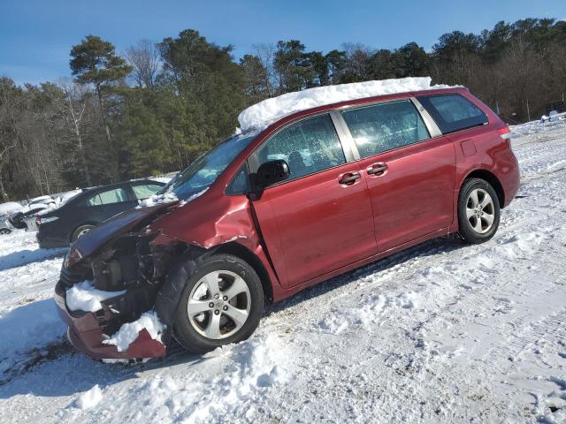 2011 TOYOTA SIENNA, 