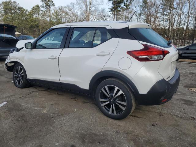 3N1CP5CU0JL520503 - 2018 NISSAN KICKS S WHITE photo 2