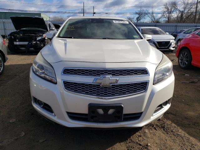 1G11J5SX9DF291702 - 2013 CHEVROLET MALIBU LTZ WHITE photo 5