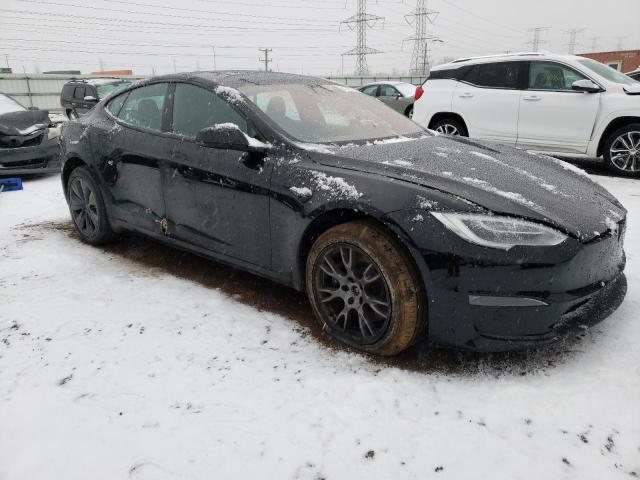 5YJSA1E53MF453617 - 2021 TESLA MODEL S Սև լուսանկար 4
