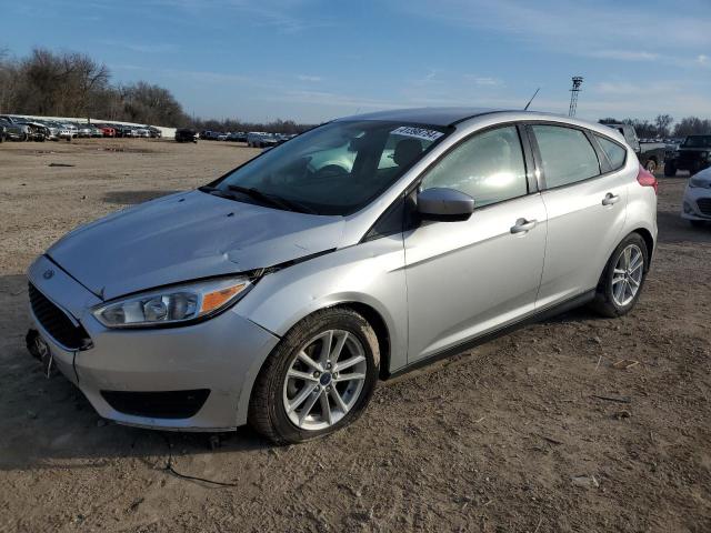 1FADP3K20JL261194 - 2018 FORD FOCUS SE SILVER photo 1