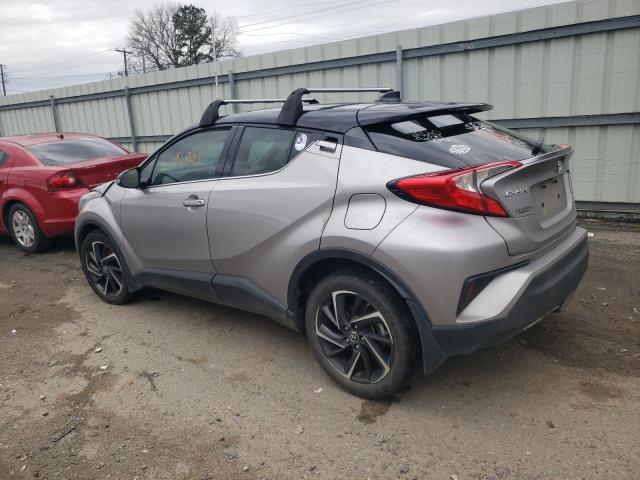 NMTKHMBX5LR105409 - 2020 TOYOTA C-HR XLE SILVER photo 2