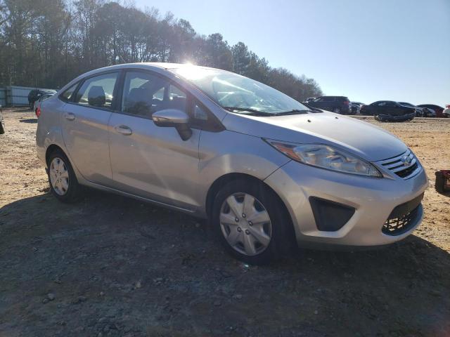 3FADP4BJ7DM213661 - 2013 FORD FIESTA SE SILVER photo 4