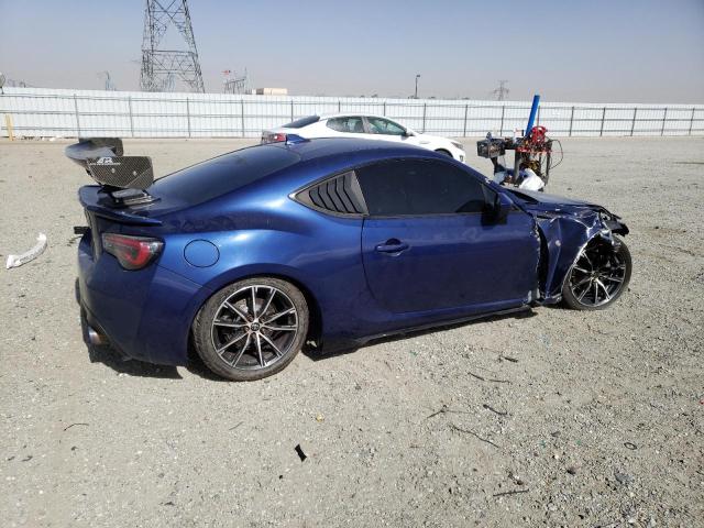 JF1ZNAA14H8704338 - 2017 TOYOTA 86 BASE BLUE photo 3