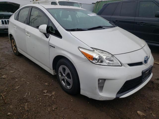 JTDKN3DU2D5657335 - 2013 TOYOTA PRIUS WHITE photo 4