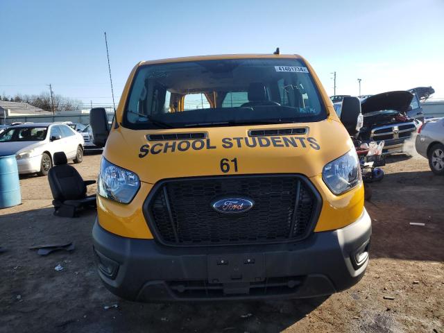 1FMZK1Y80NKA72907 - 2022 FORD TRANSIT T-150 YELLOW photo 5